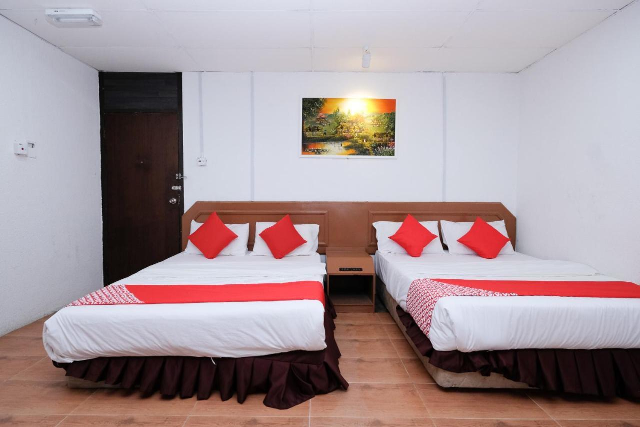 Oyo 715 Mr J Hotel Kota Bharu Eksteriør bilde