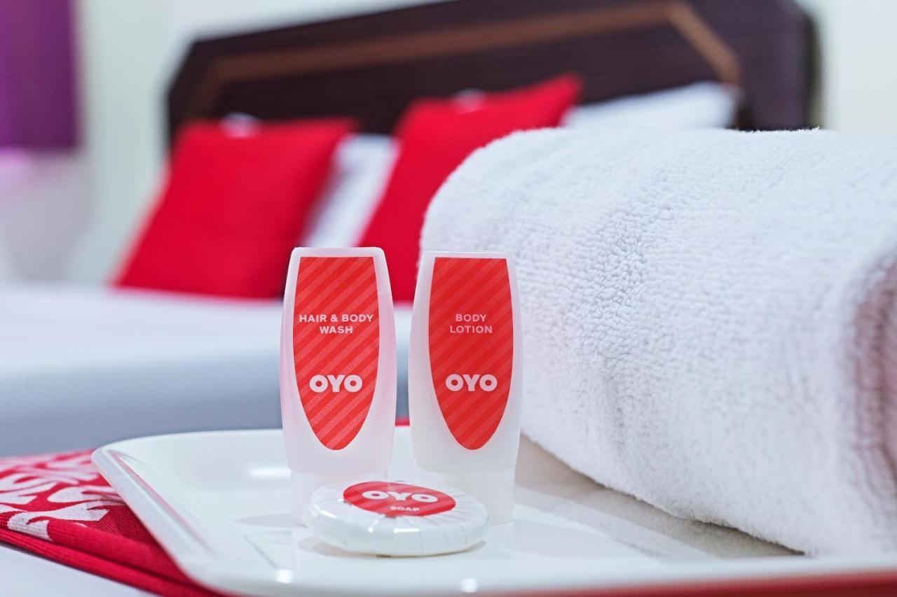 Oyo 715 Mr J Hotel Kota Bharu Eksteriør bilde