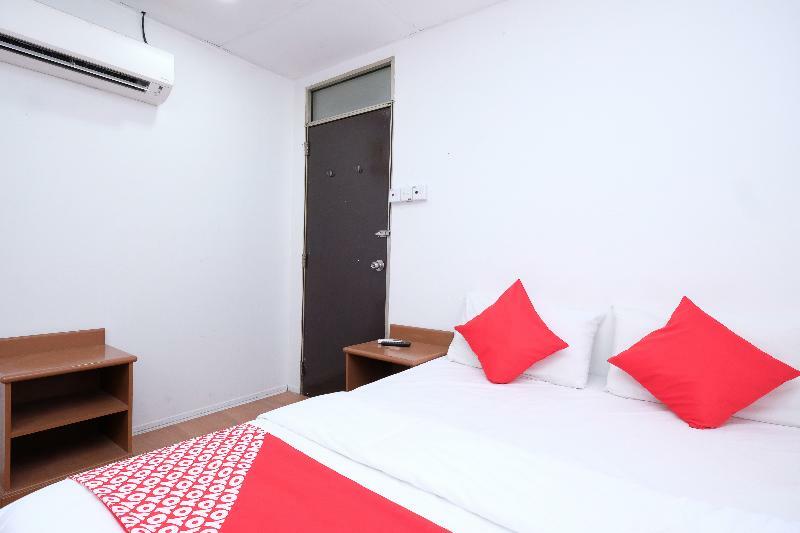 Oyo 715 Mr J Hotel Kota Bharu Eksteriør bilde