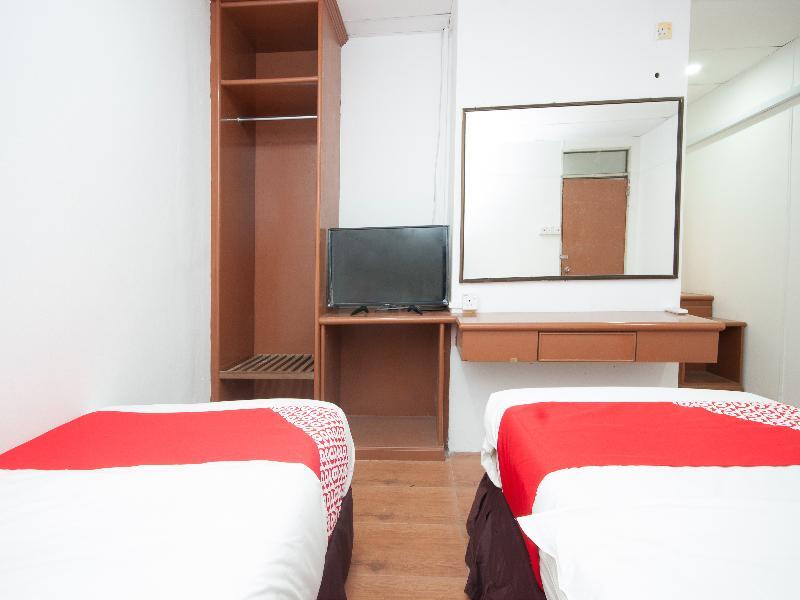 Oyo 715 Mr J Hotel Kota Bharu Eksteriør bilde